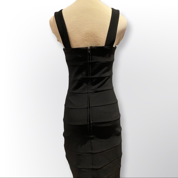Black bandage dress - Picture 3 of 5